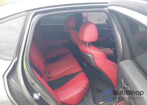 2022 Acura Tlx A-Spec Package z USA, uszkodzony, nr VIN 19UUB6F54NA003813